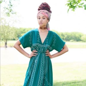 Boho maxi dress (like new)